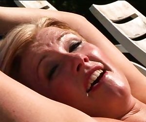 Curvy Milf Makes Me Cum! The unforgettable Porn Emotions in HD restyling version