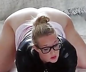 slightly fat girl fucked doggystyle in front of camera